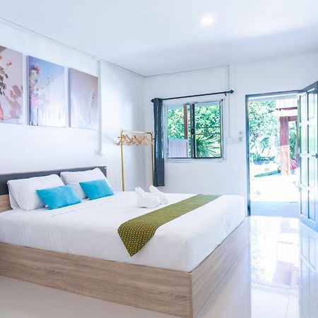 Chill Out Resort Koh Lanta Exterior photo