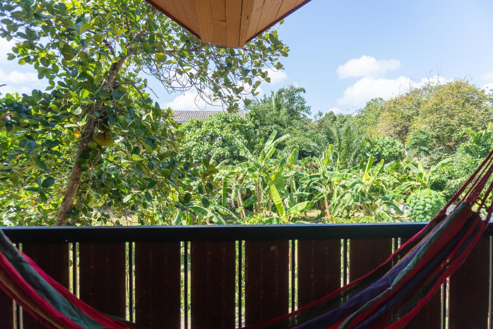 Chill Out Resort Koh Lanta Exterior photo