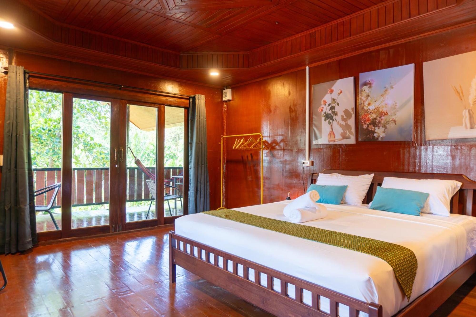 Chill Out Resort Koh Lanta Exterior photo