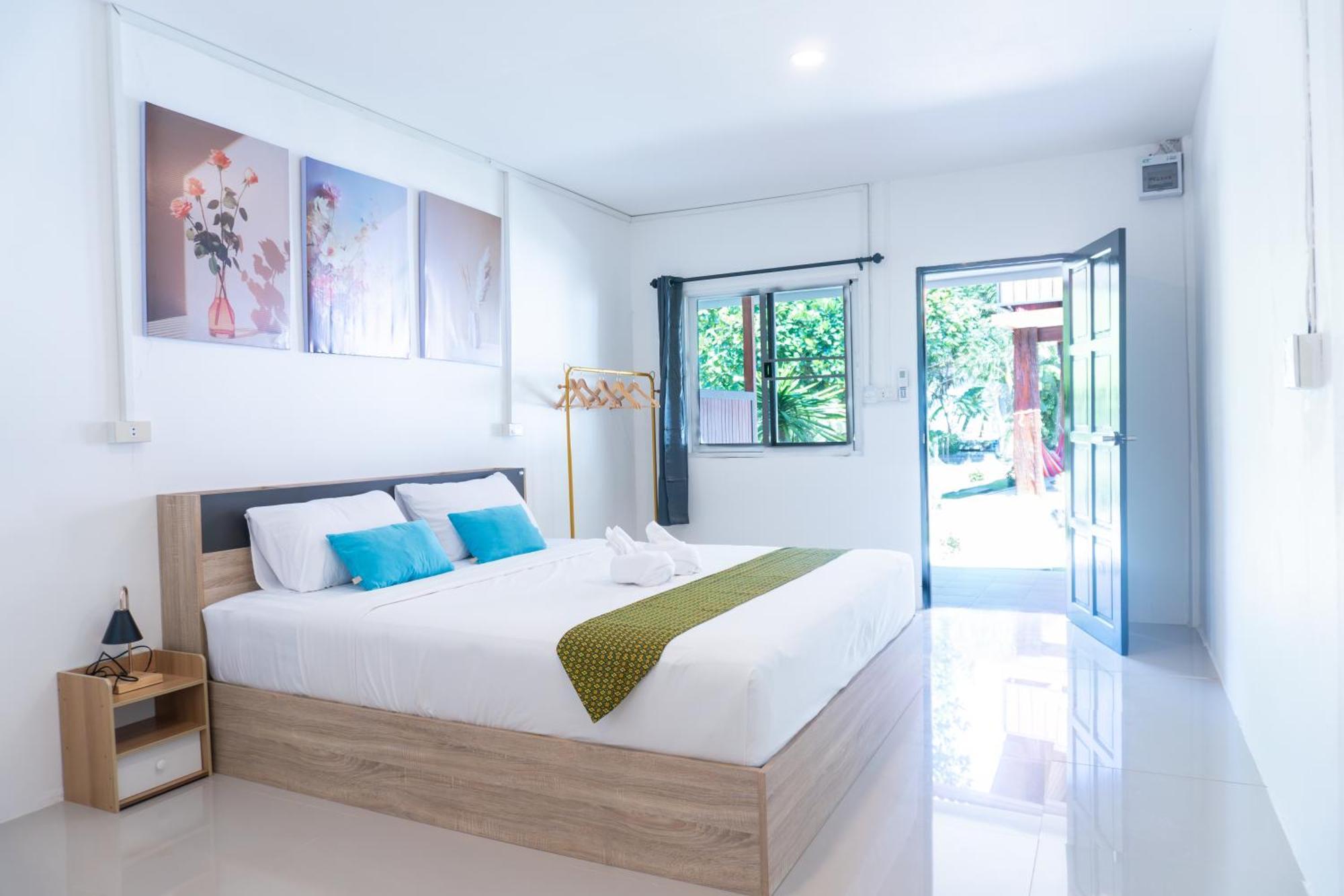 Chill Out Resort Koh Lanta Exterior photo
